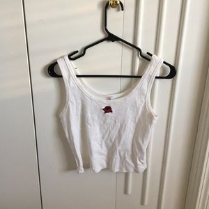Cropped graphic tank top